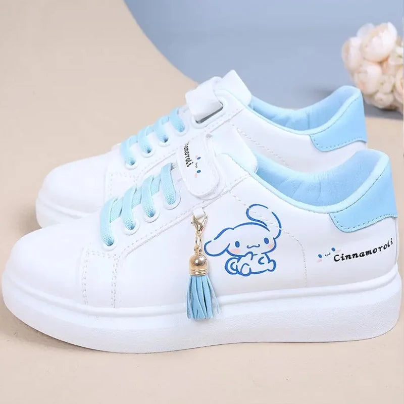 Tenis Sanrio Para meninas e meninos Uma Graça !